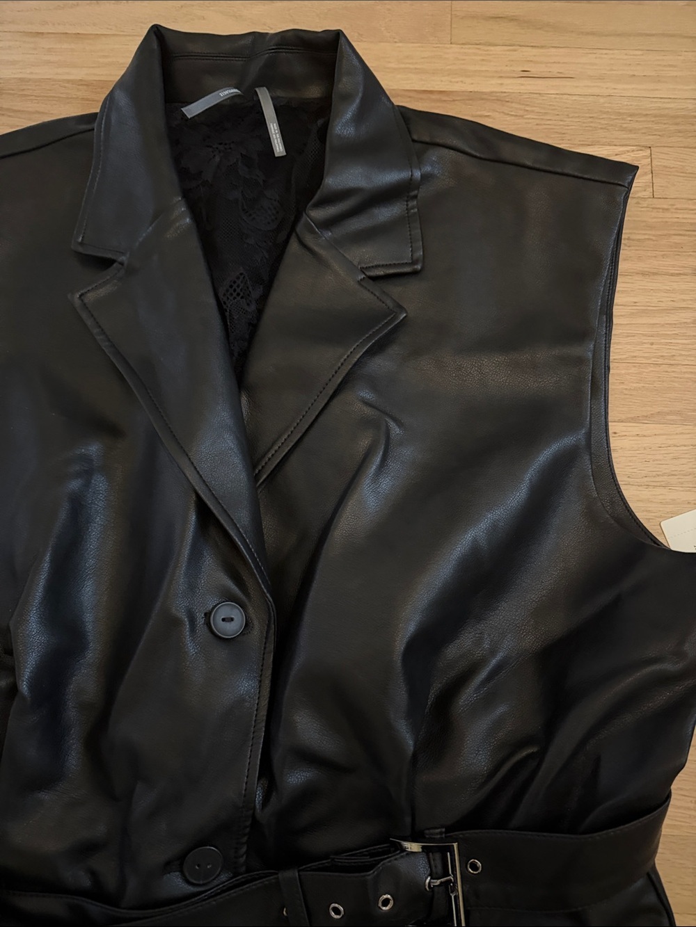 NWT Anthropologie Sleeveless Black Faux Leather Romper with Belt XL - Picture 3 of 10